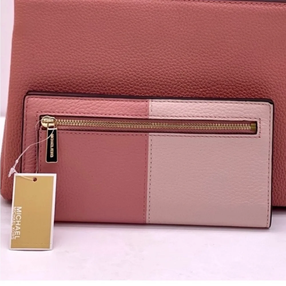 MICHAEL KORS Reed Large Pebbled  Leather Snap Wallet